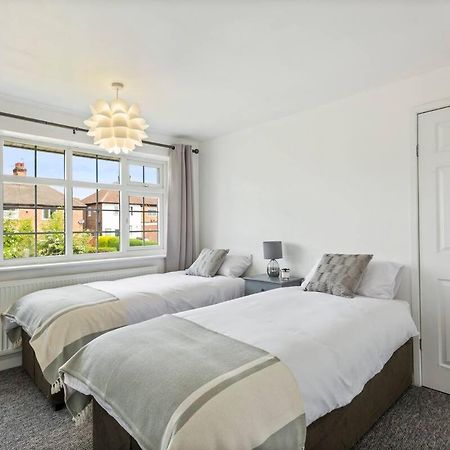 Bright & Spacious With Garden & Parking Nottingham Exteriér fotografie